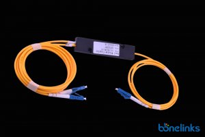 3 Way Fiber Optic Splitter with Singlemode LC Connectors BS F330