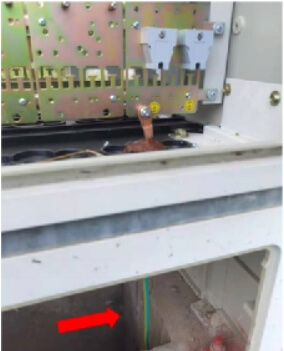 High voltage protection device for outdoor optical cable junction box